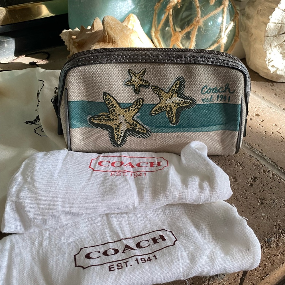 COACH BEACH PRINT BAG & ACCESSORIES EUC - Picture 4 of 16
